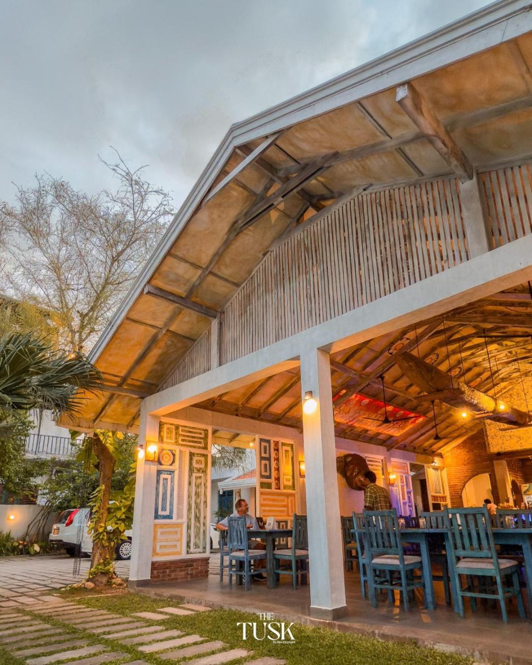 Blue Elephant Boutique Hotel Negombo Exterior photo